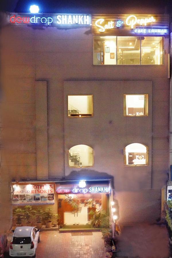 Dewdrop Shankh Amritsar Bagian luar foto